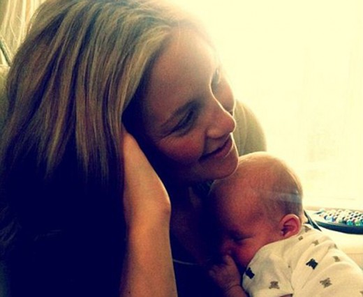 Кейт Хадсон показала новорожденного сына