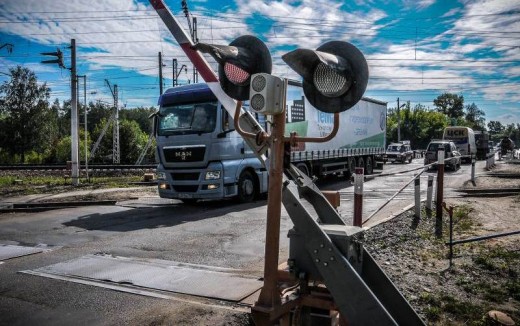 Безопасность железнодорожных переездов должна обеспечиваться системами видеоконтроля «АвтоУраган»