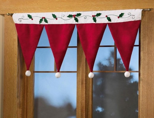 Как украсить шторы к Новому году?