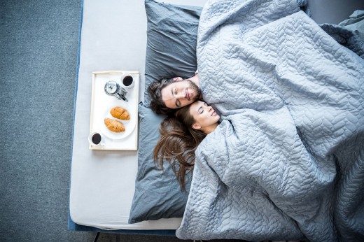 Как не залечь в зимнюю спячку: правила организации идеальной спальни у себя дома