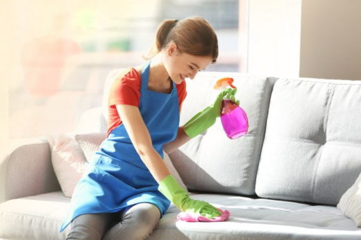 Способы чистки мягкой мебели содой и уксусом