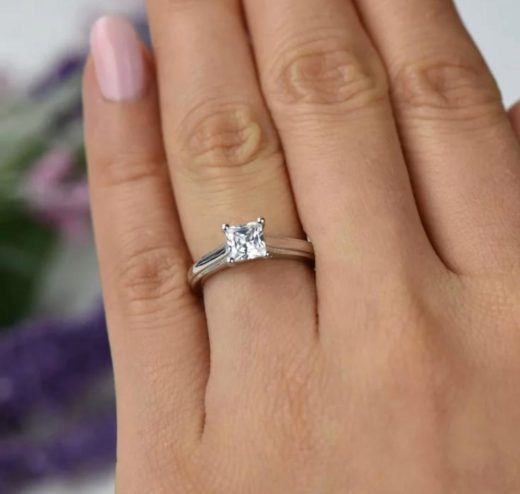 Женские кольца из белого золота — лучшие ювелирные украшения