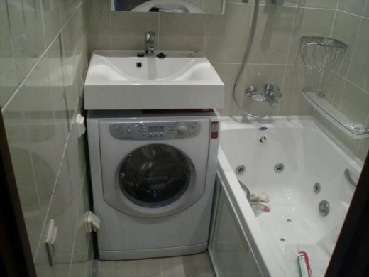 Выбираем стиральную машину для маленькой ванной