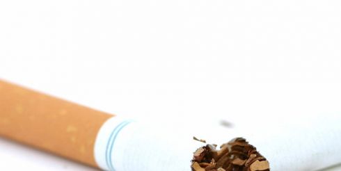 Медики назвали самую вредную сигарету
