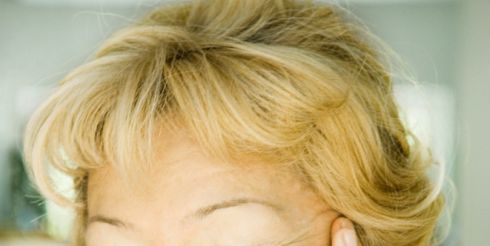 Как женщине перестать выглядеть старше своих лет?