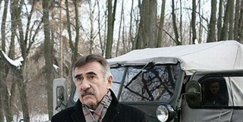 Леонид Каневский  подписывал  в Минске доллары