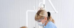 Как выбрать хорошую зубную клинику