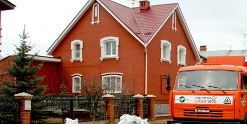 Как быстро вывезти мусор с участка?