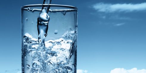 Коралловая вода