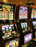Бесплатные игровые автоматы – в чем их польза для интернет-казино?