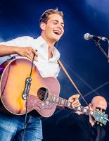 Douwe Bob с песней Slow Down представит Нидерланды на «Евровидение 2016»