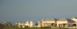 Яркая игра в гольф на курортах Кипра
