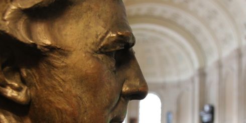 Учиться за границей престижно