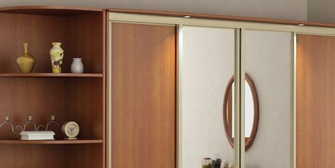 Качественная раздвижная система – залог долгой эксплуатации шкафа-купе