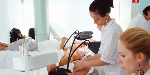 Как выбрать курсы косметологов