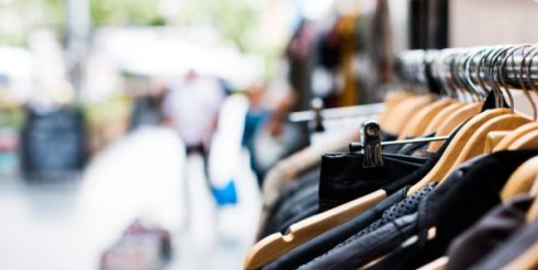 Как отличить подделку в одежде?