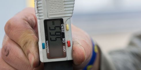 Минимальная высота протектора в зимних, летних и всесезонных шинах