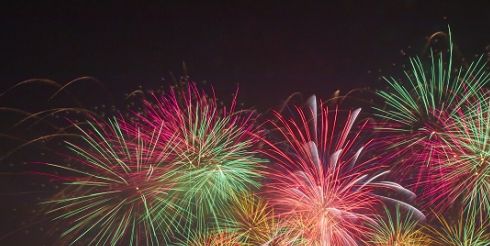 Новый формат отдыха предлагает гостям фестиваль фейерверков «Звездопад»