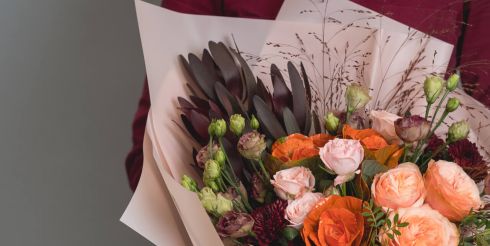 Онлайн доставка букетов на floristum.ru