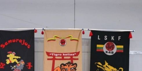 Коллекцию медалей завоевали на международном турнире по каратэ спортсмены ЦК «Хорошевский»