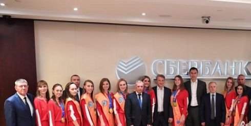 В Сбербанке прошло награждение женской команды МЧС России