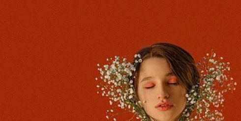 Участником ток-шоу «Док-Ток» на Первом канале стала Лиза Анохина