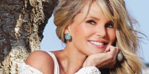 Как в 60 лет выглядеть на 30 — секреты вечной молодости