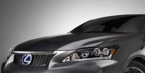 Lexus выпустил спецверсии моделей ES, CT и LS